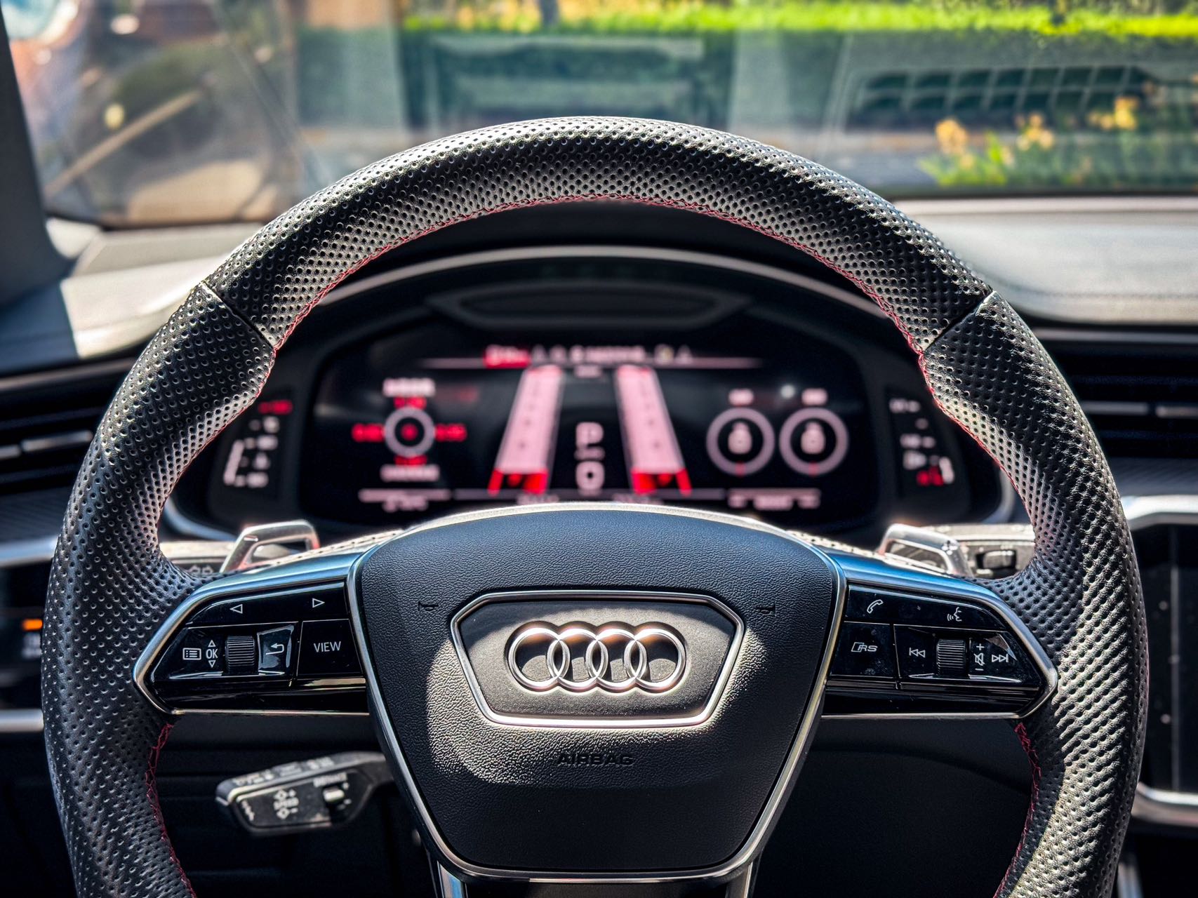 25款 Audi RS6 Avant Performance 8