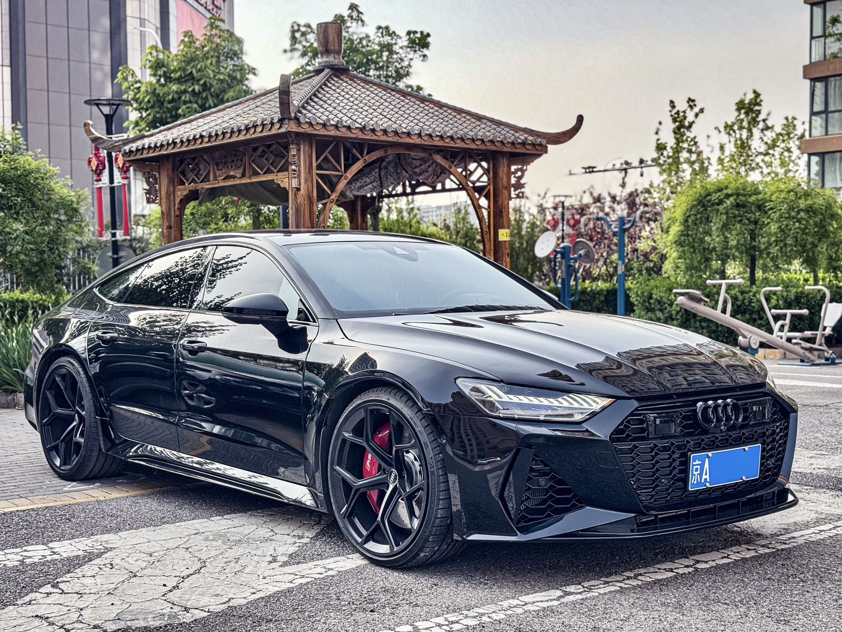 25款 Audi RS7 Performance 2