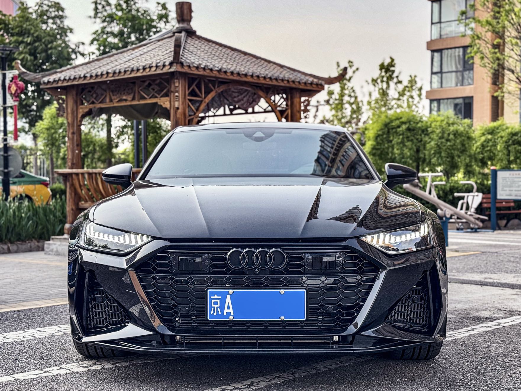 25款 Audi RS7 Performance 4
