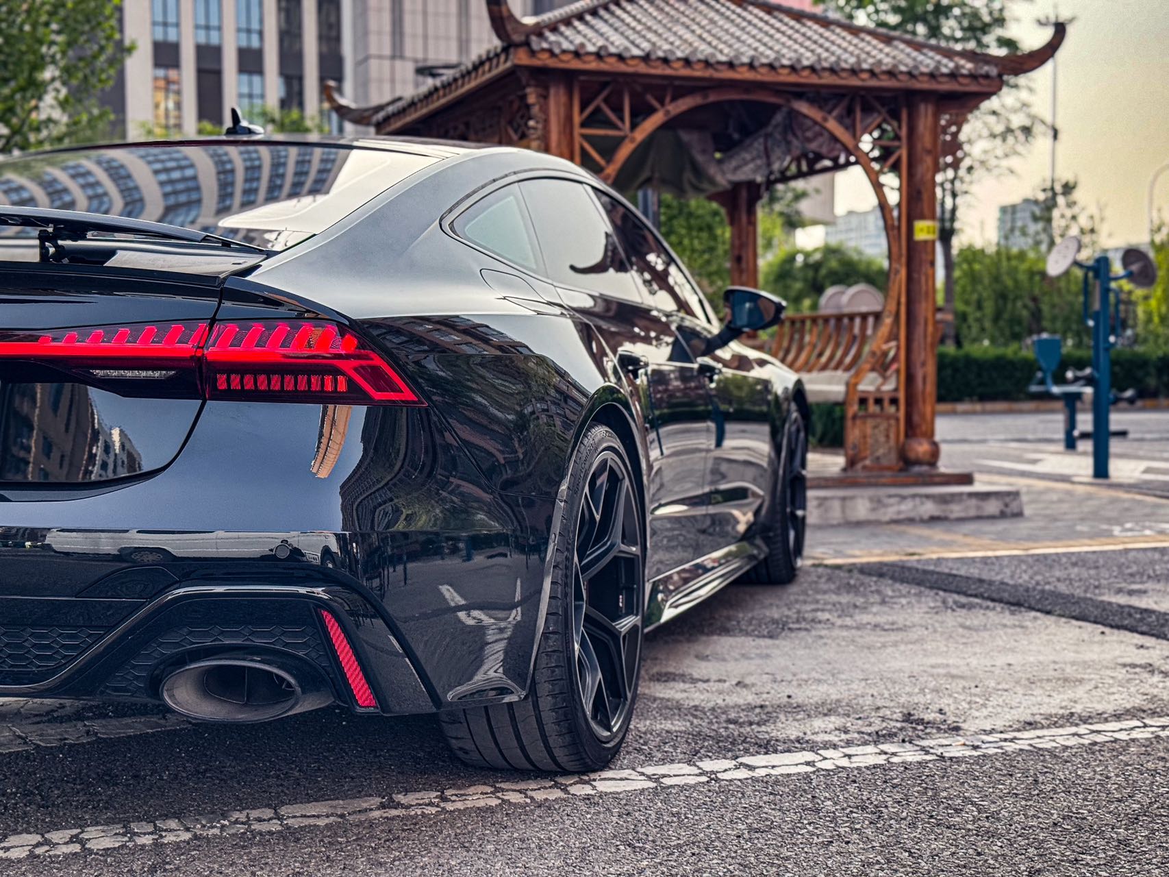 25款 Audi RS7 Performance 6