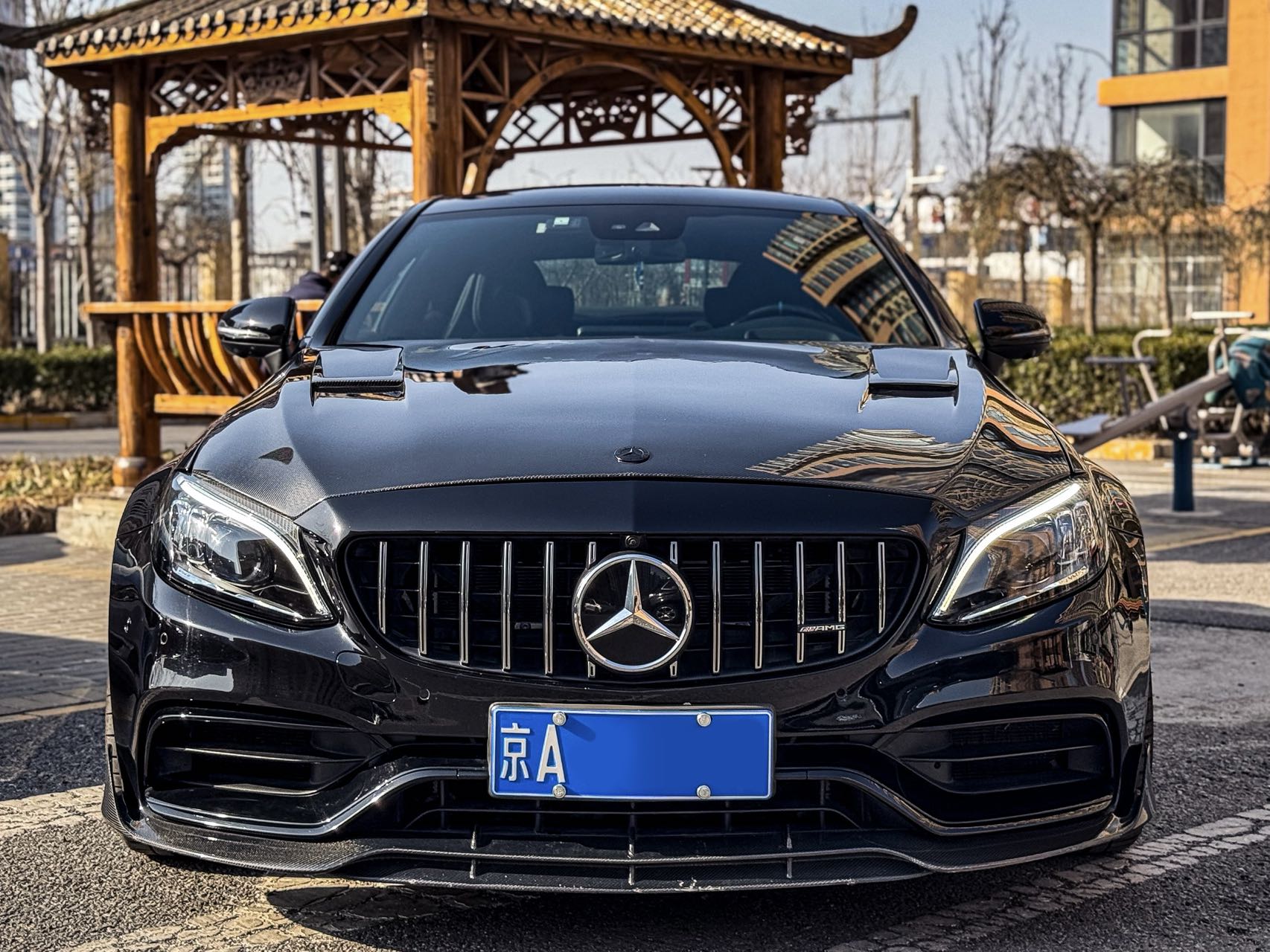 奔驰 AMG C63 S V8 4
