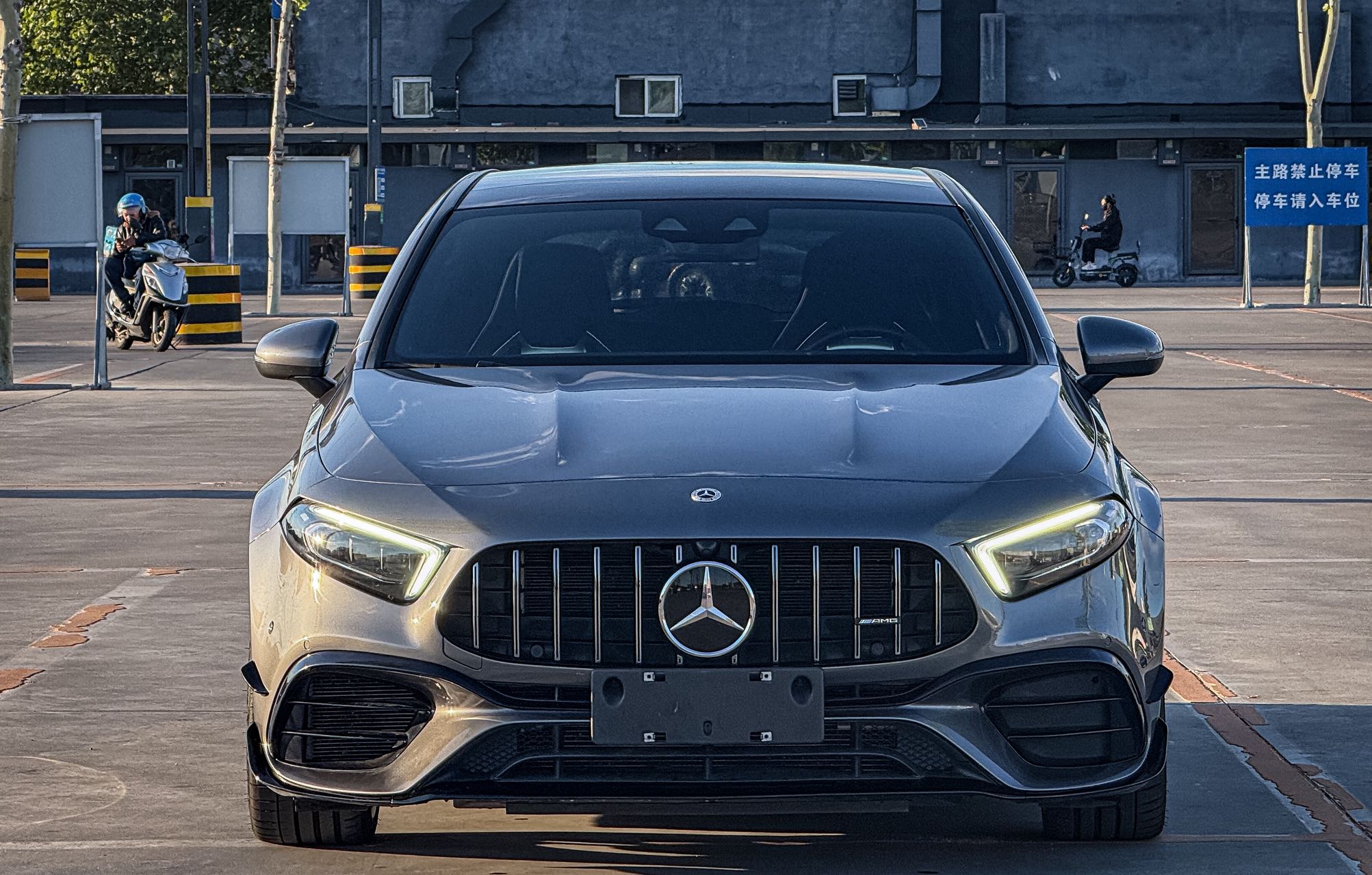 2022款 AMG A45 4MATIC+ 2