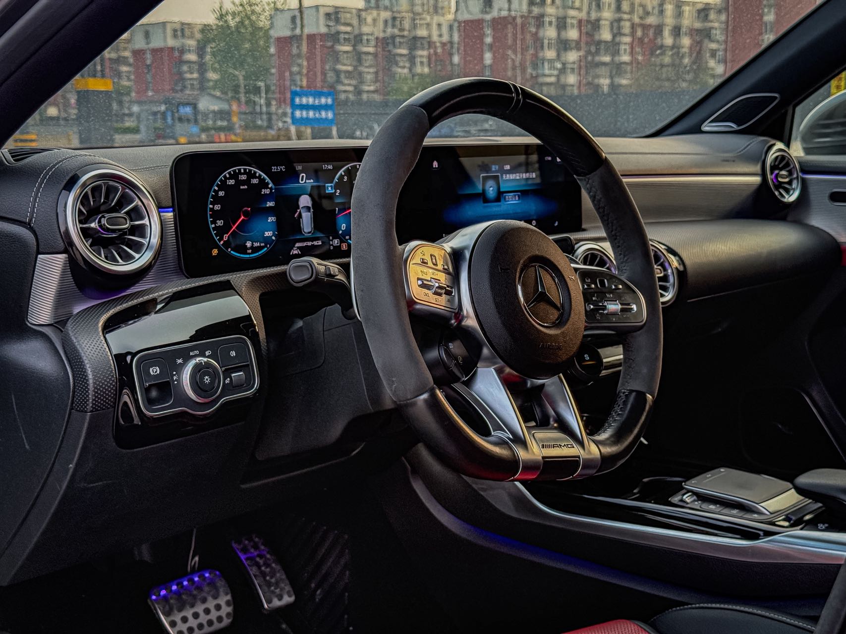 2022款 AMG A45 4MATIC+ 5