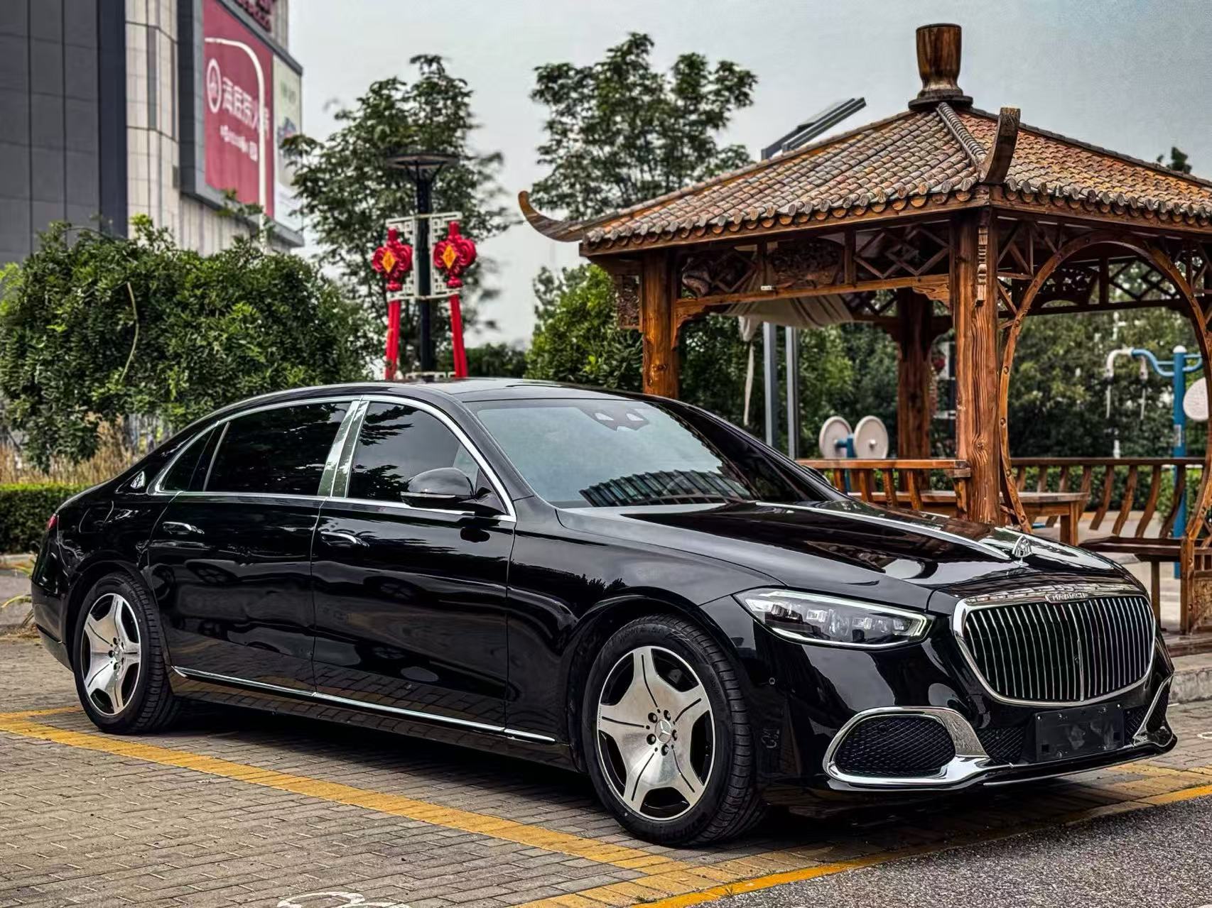 迈巴赫 S480 2