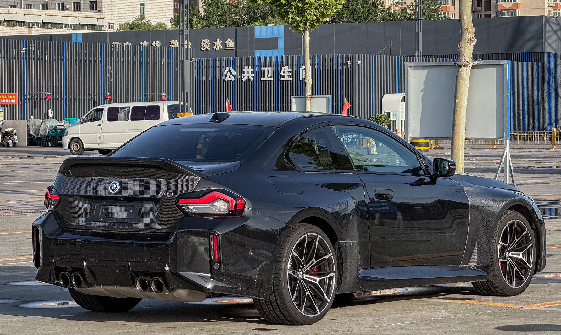 2025款 BMW M2 4