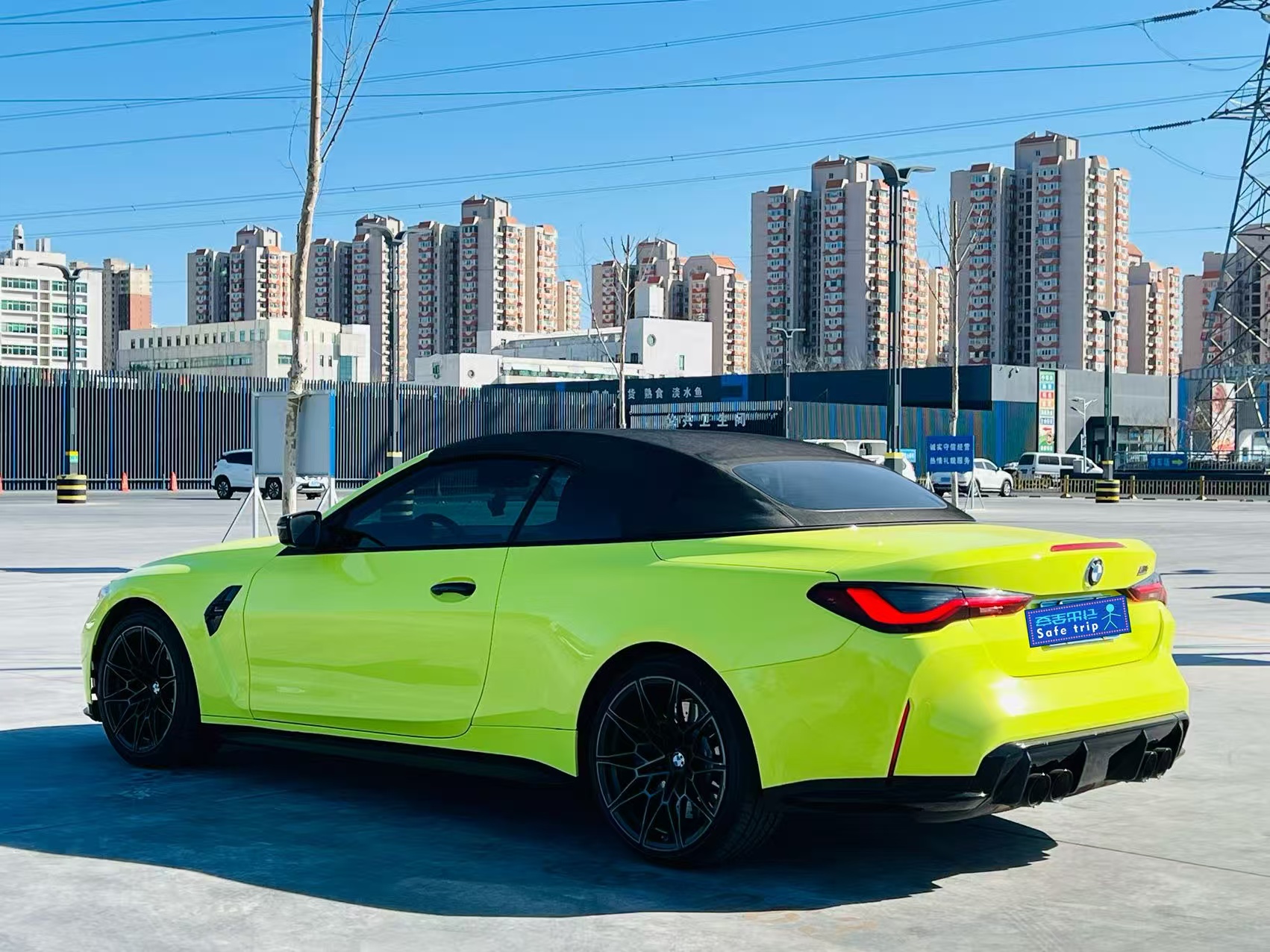 2022 BMW M4 Convertible 6