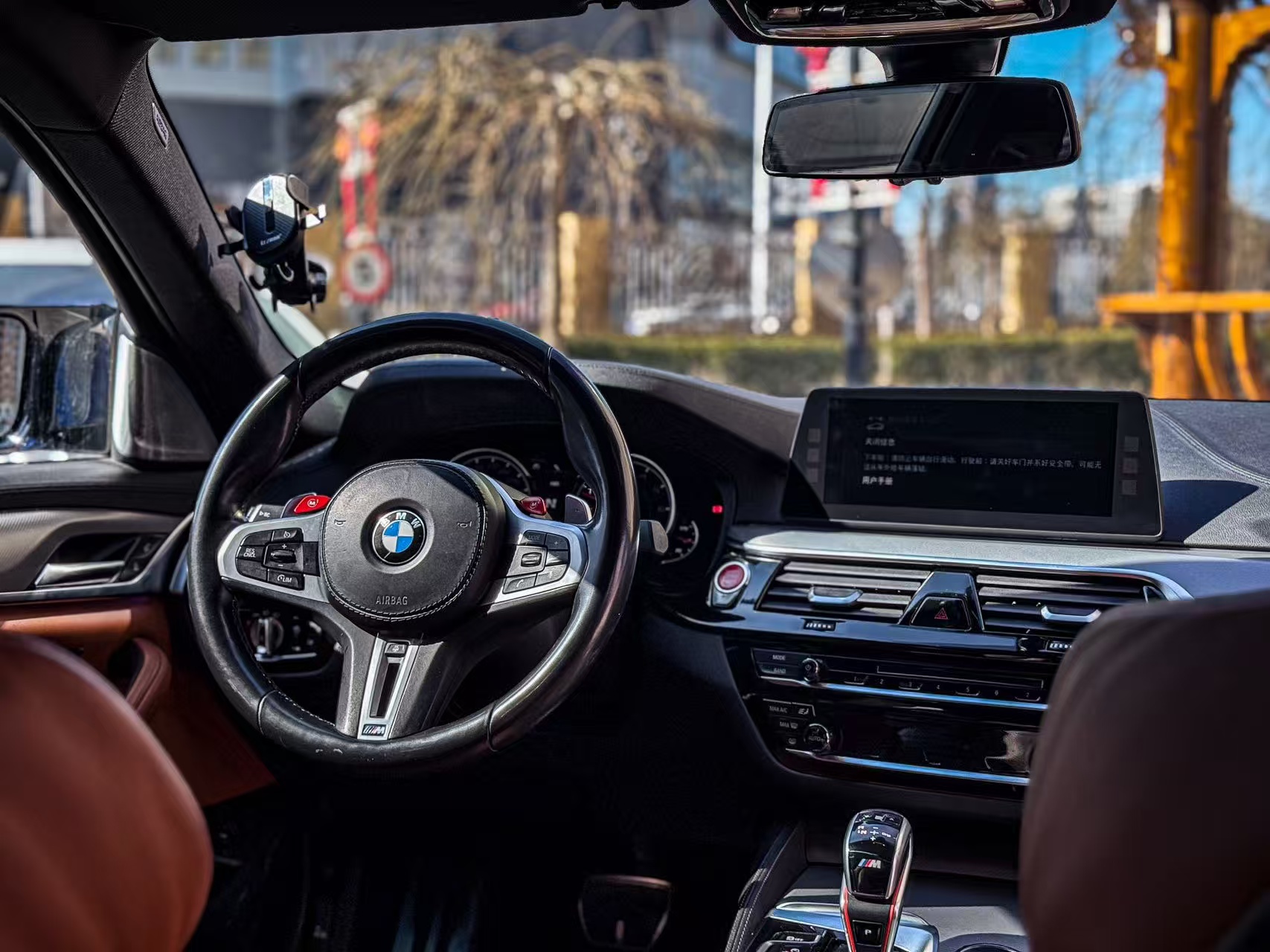 2019款 BMW M5 7