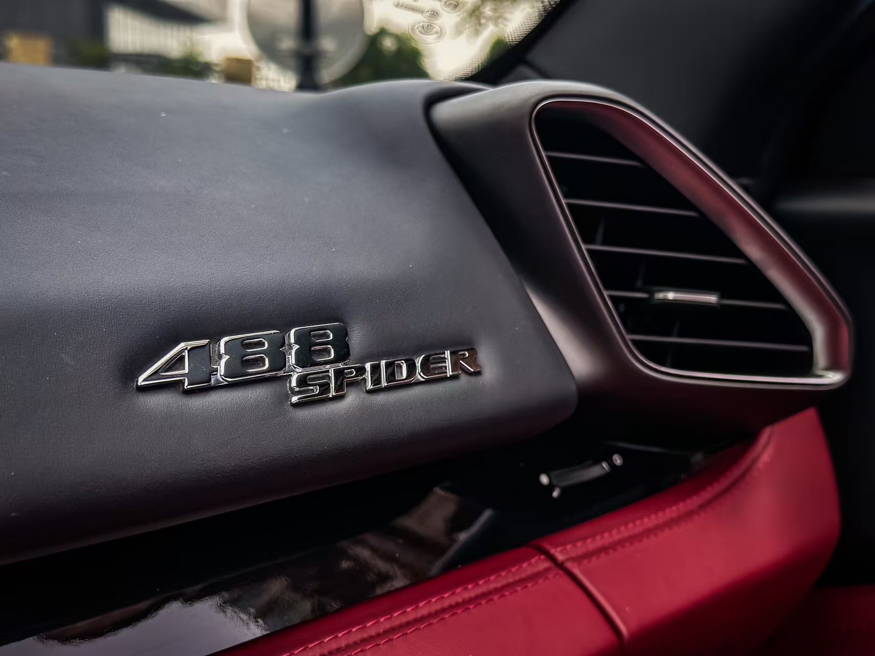 法拉利 488 Spider 11