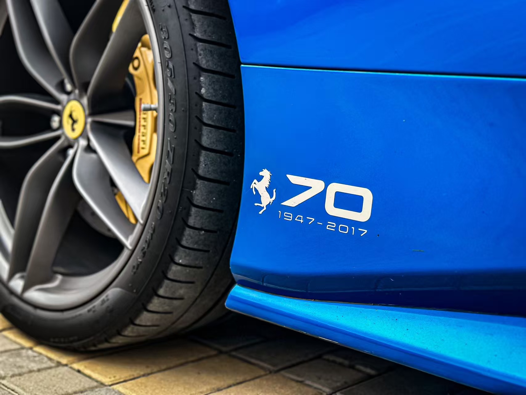 法拉利 488 Spider 8