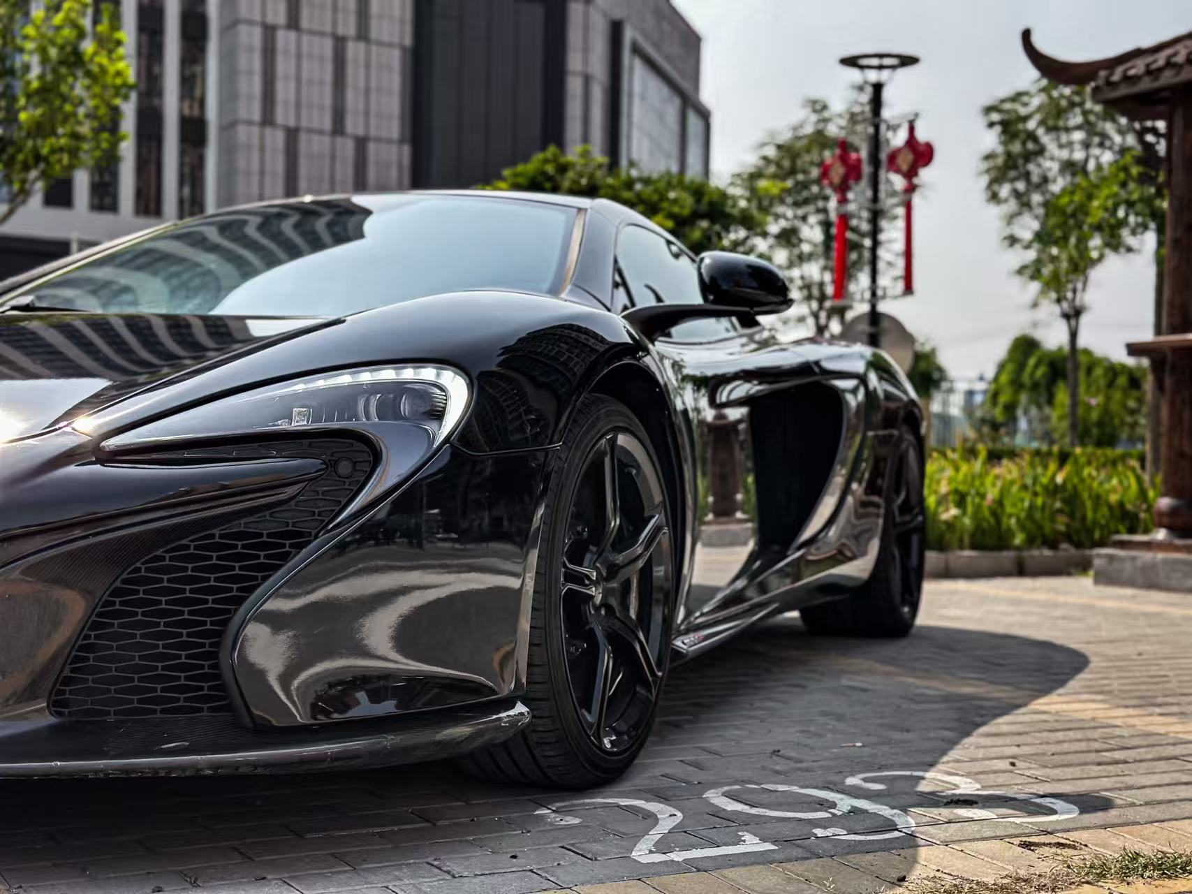 McLaren 650S 6