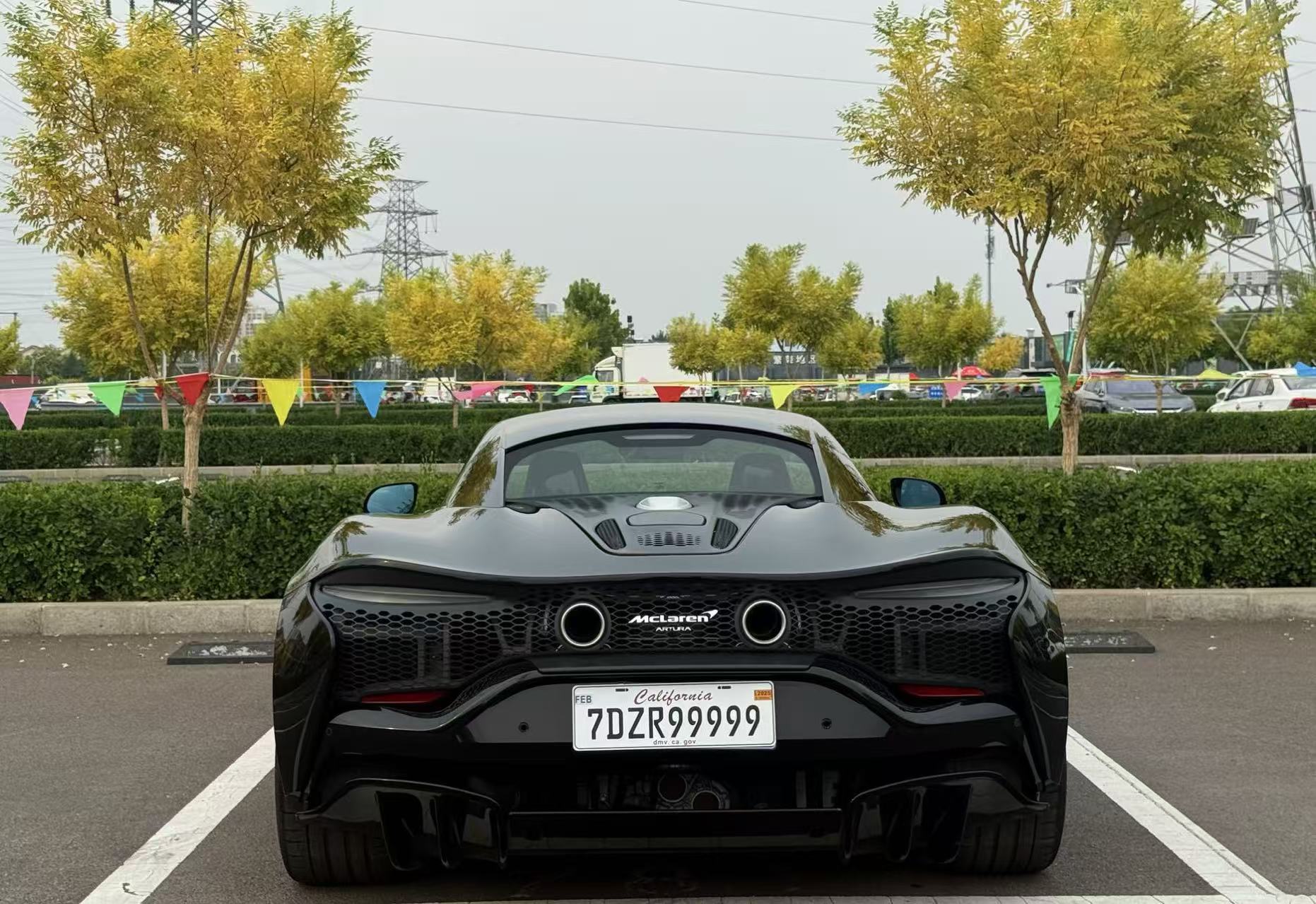 McLaren Artura 4