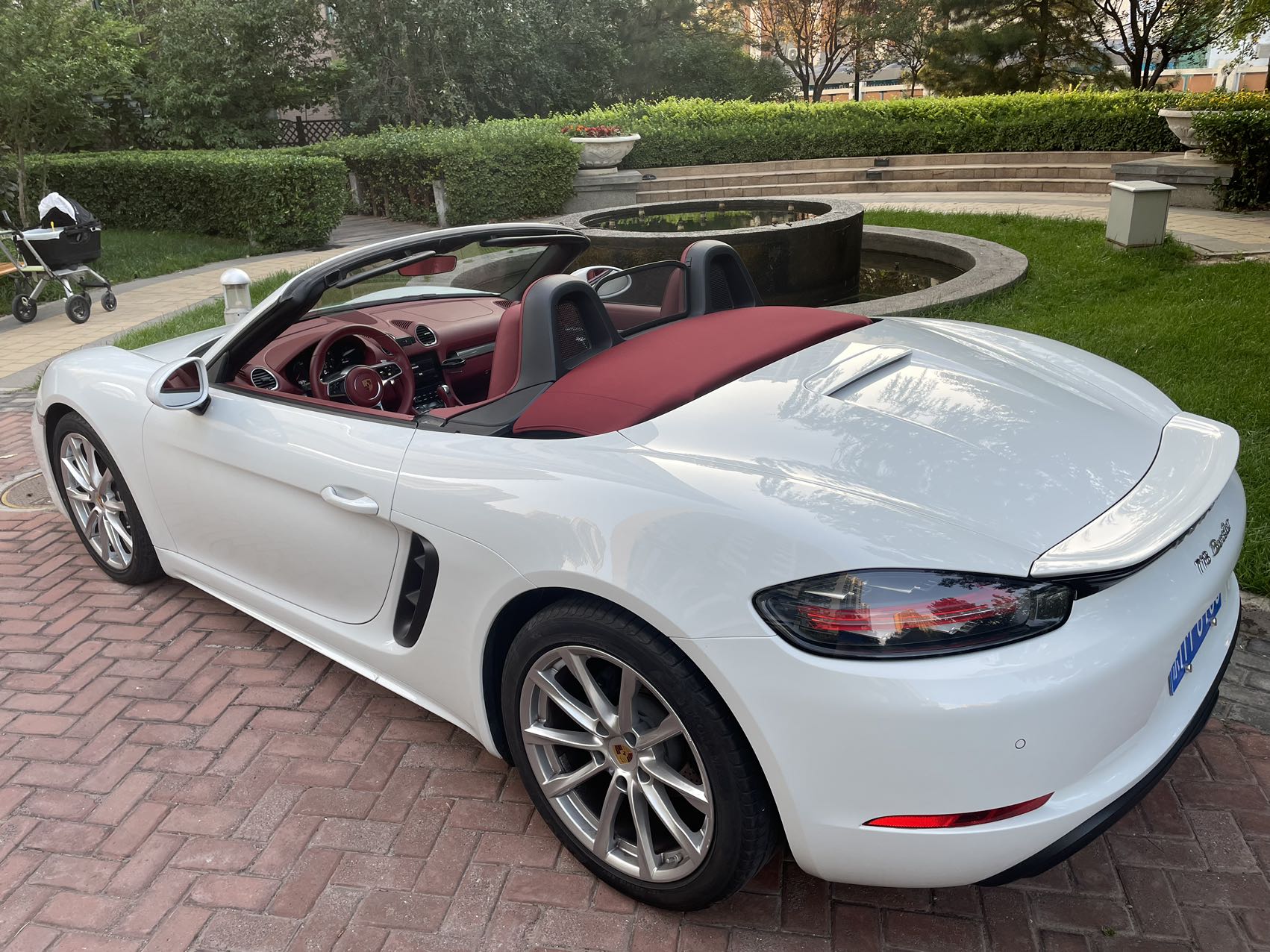 保时捷 718 Boxster 6