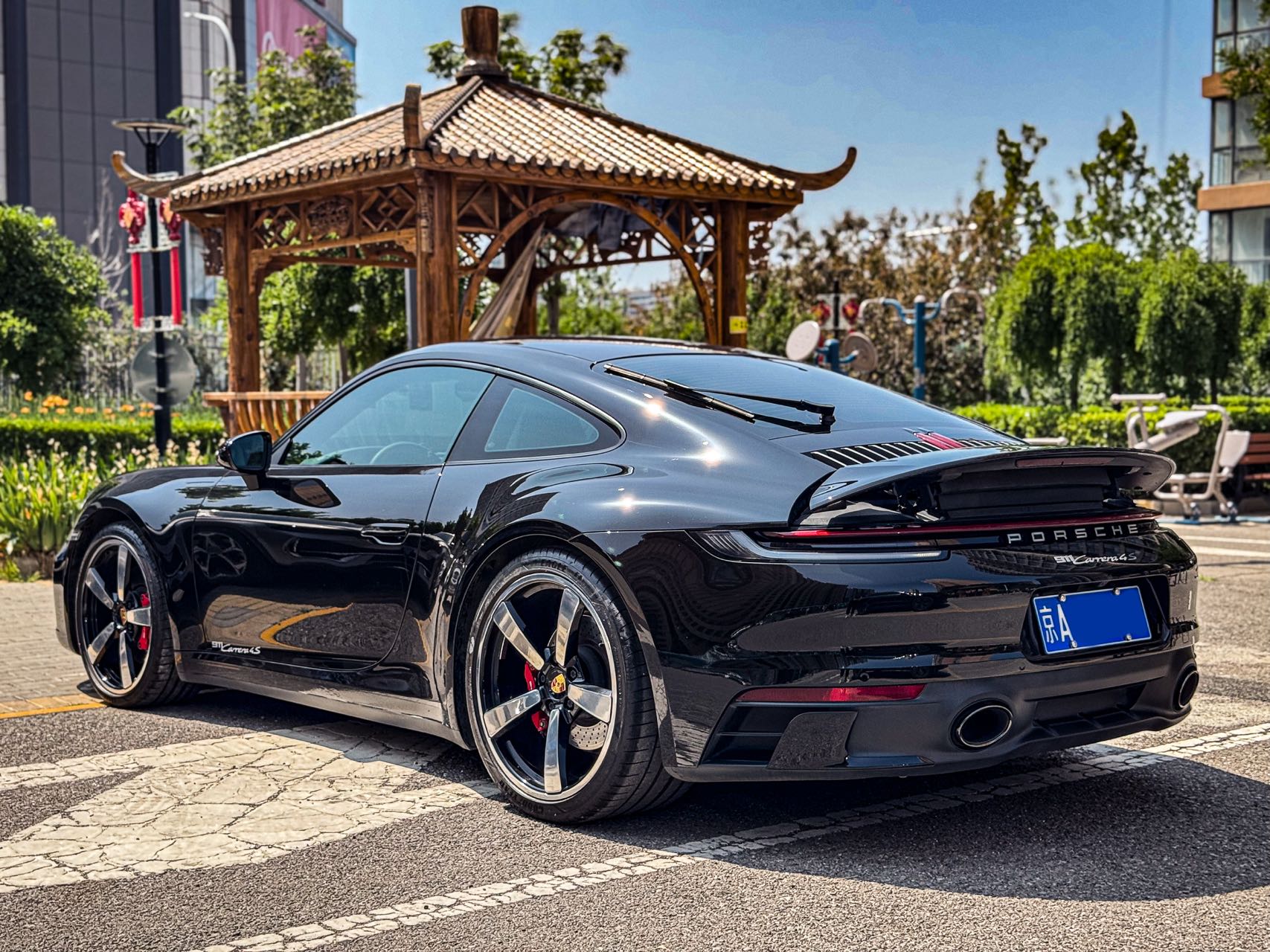 Porsche 911 Carrera 4S (992.1) 3