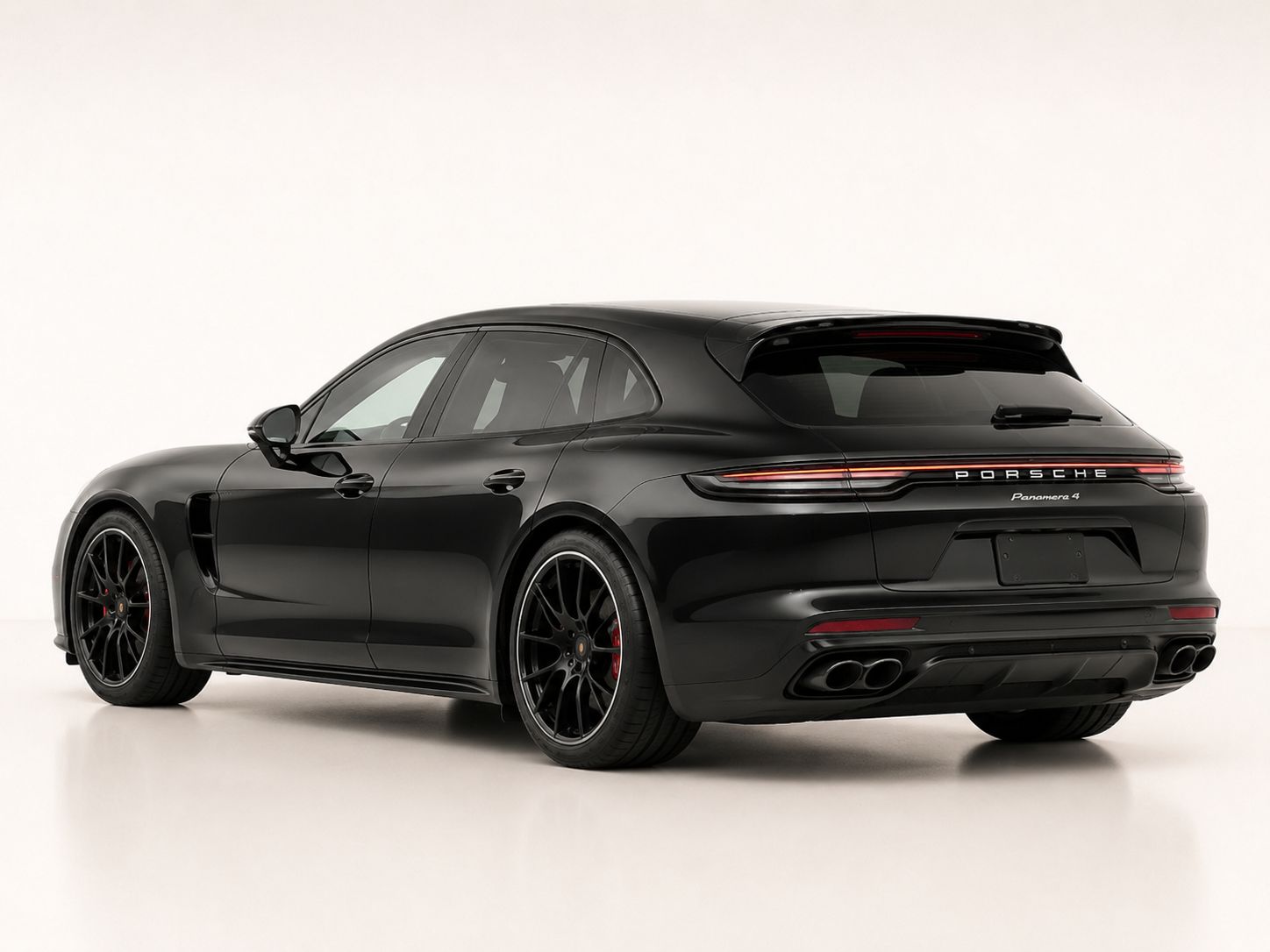 Porsche Panamera 4 Sport Turismo 1