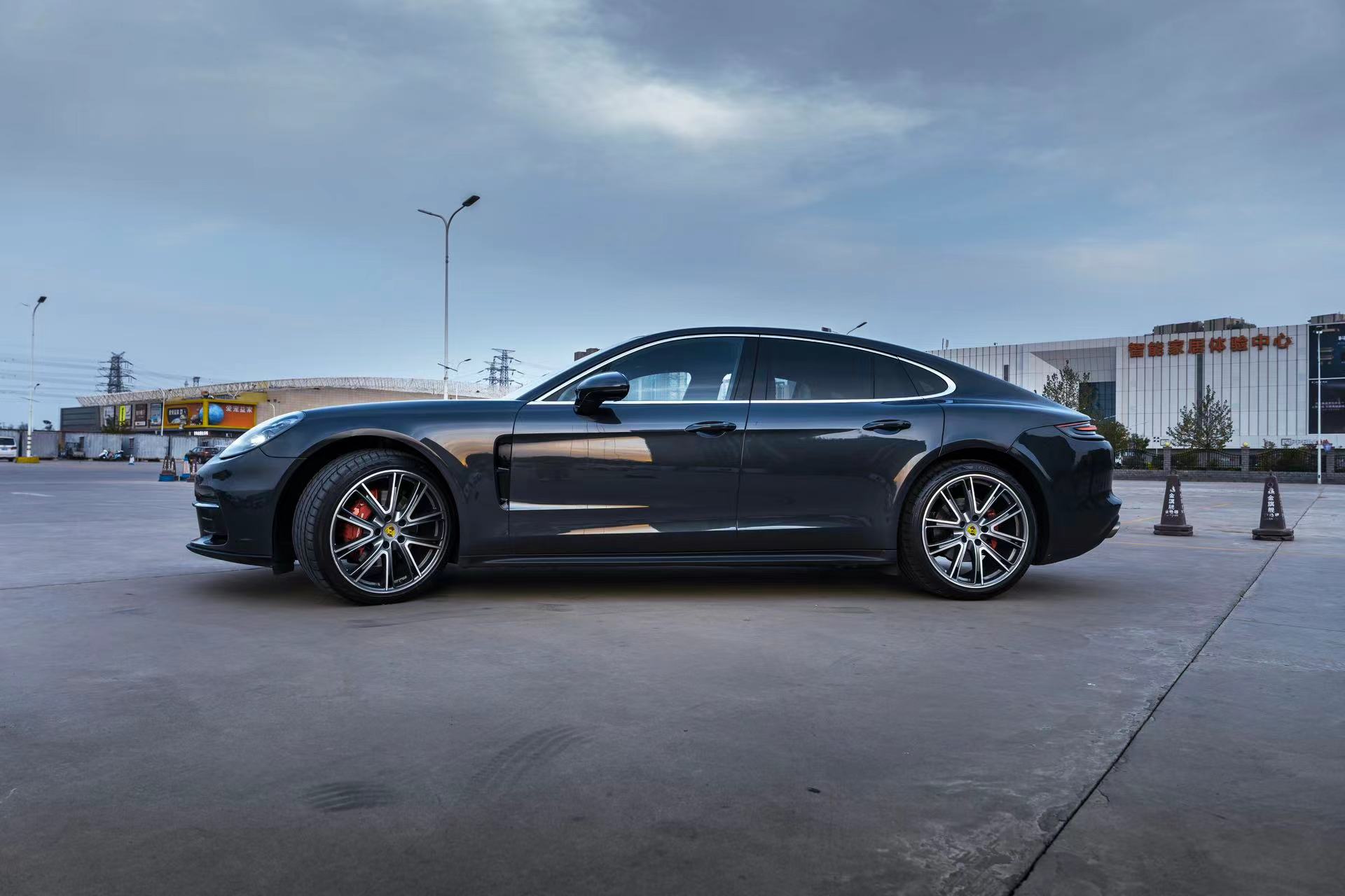 保时捷 Panamera 4S 4