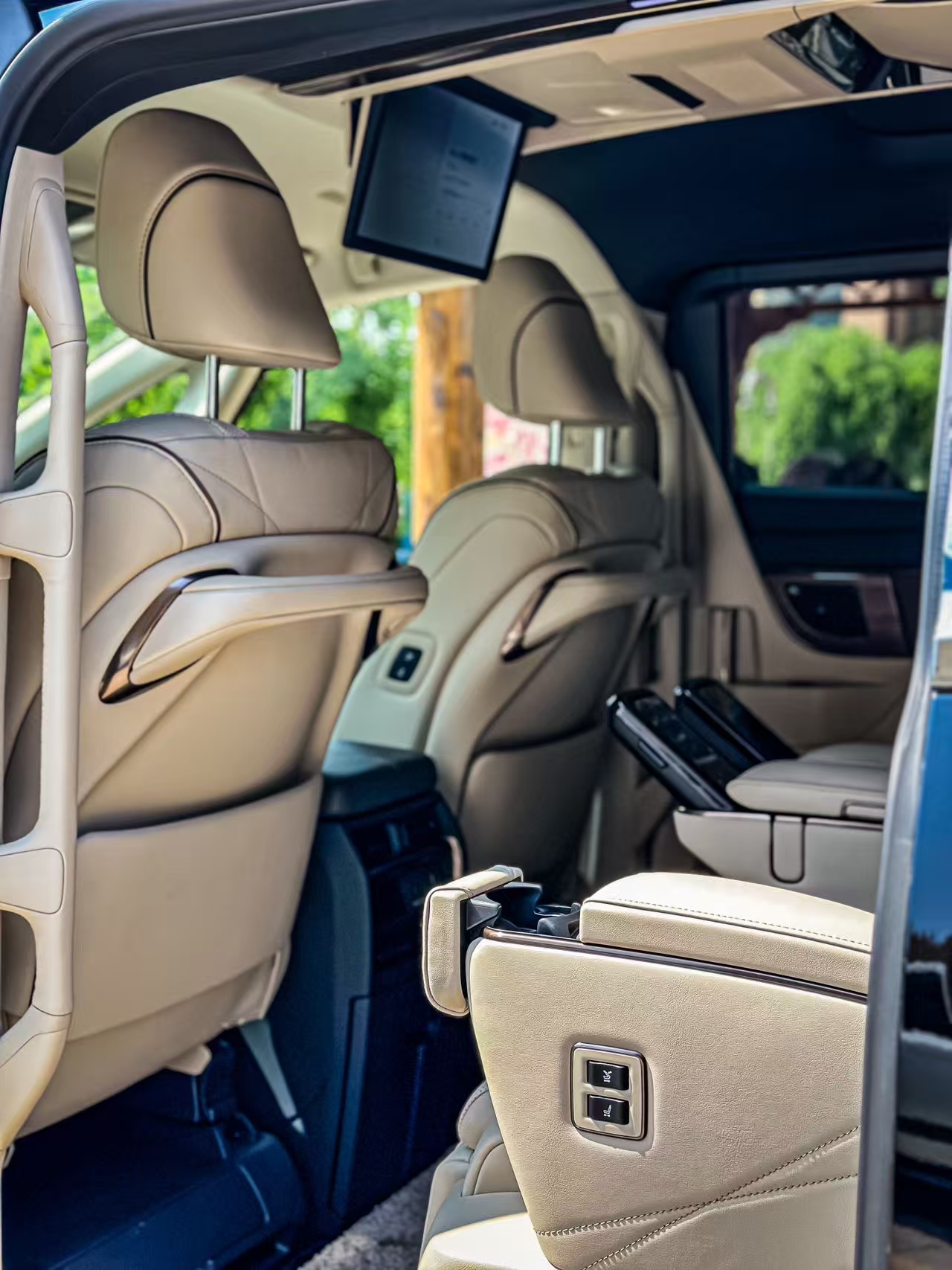 丰田 埃尔法 Alphard (40系) 11